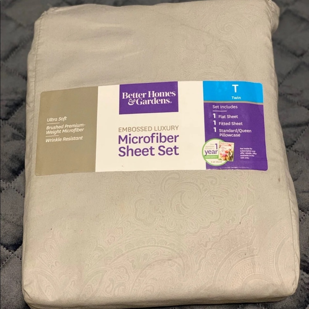 Sheet set